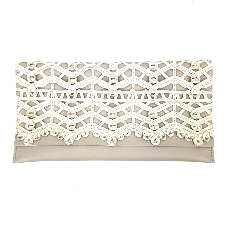 CARTERA DE MANO PIEL TRENZADA BLANCA