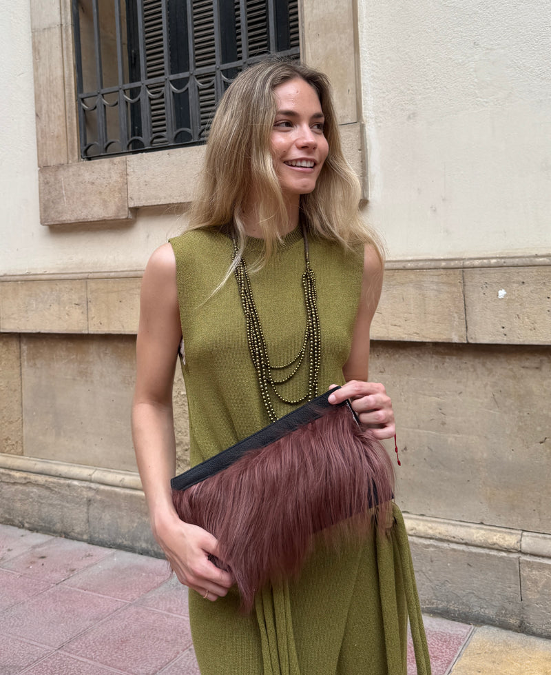 CARTERA DE MANO YAK NEGRO