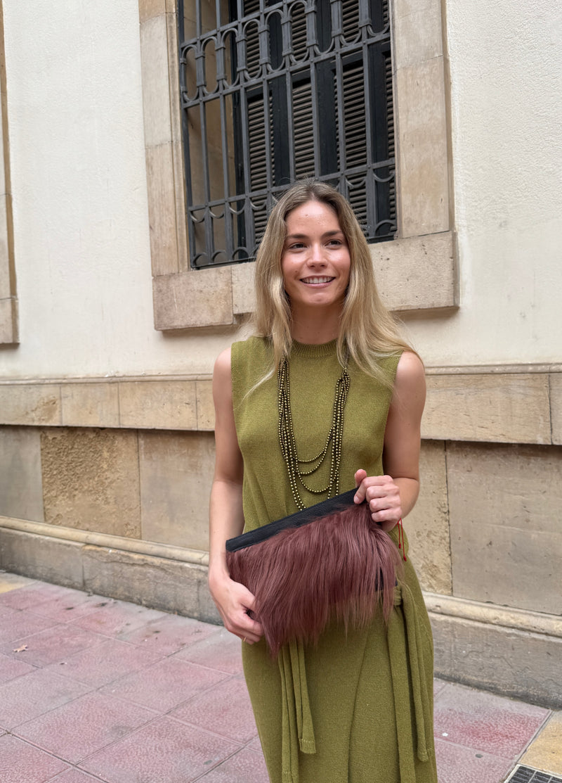 CARTERA DE MANO YAK NEGRO