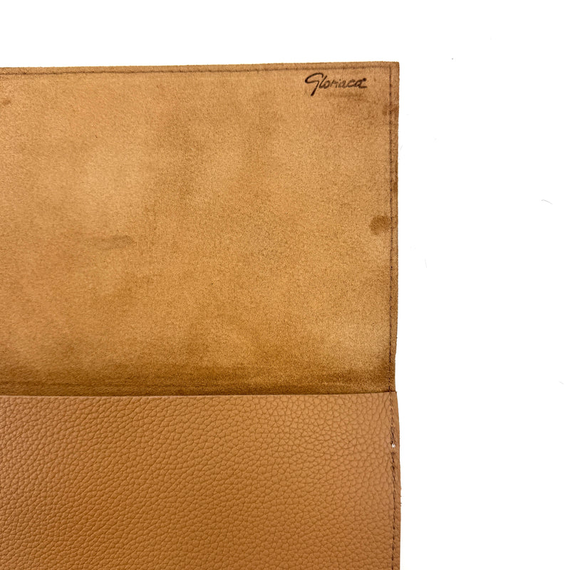 CARTERA DE MANO VACA