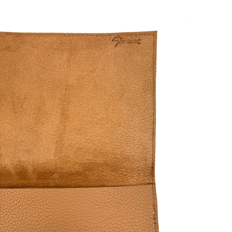 CARTERA DE MANO VACA
