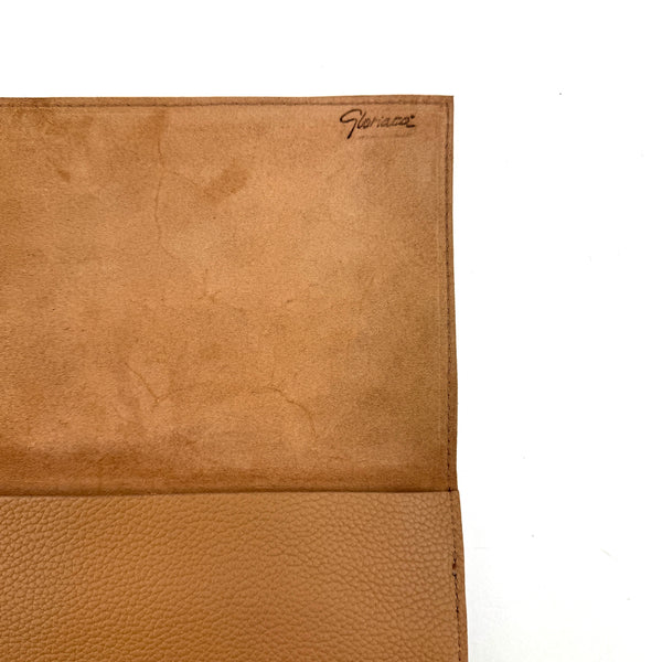 CARTERA DE MANO VACA