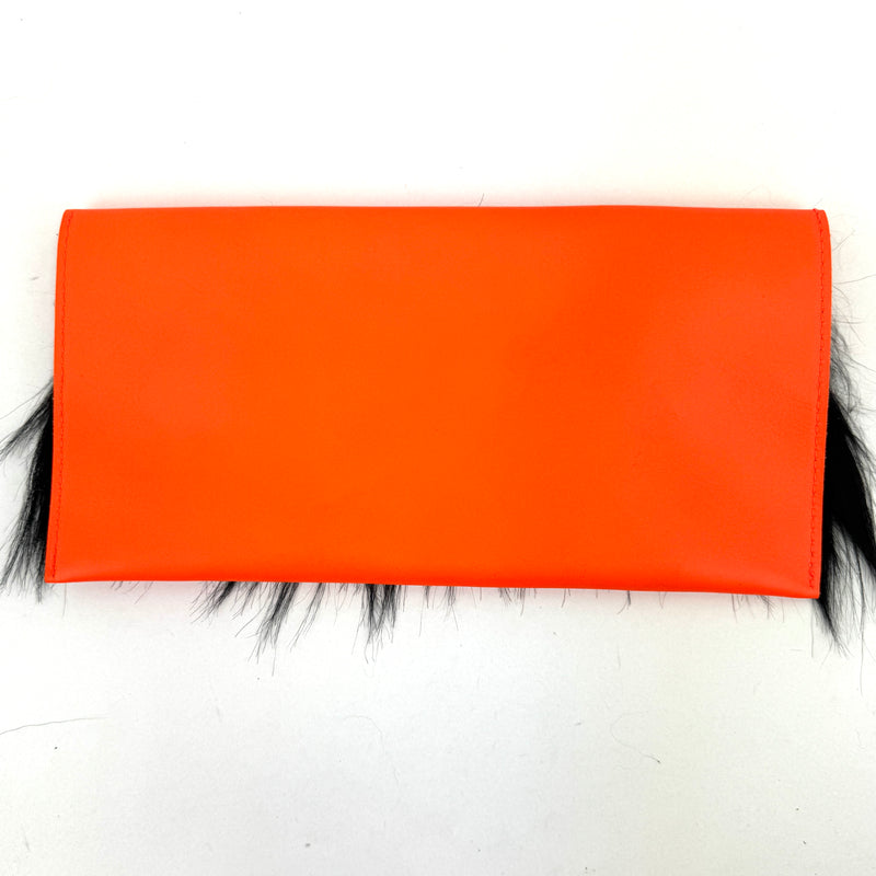 CARTERA DE MANO YAK NEGRO